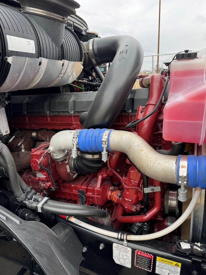 2020 MACK AN64T - USED TRUCKS SLEEPER - image 10